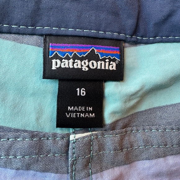 Patagonia Boardshorts 5 inch Size 16 - Picture 7 of 8